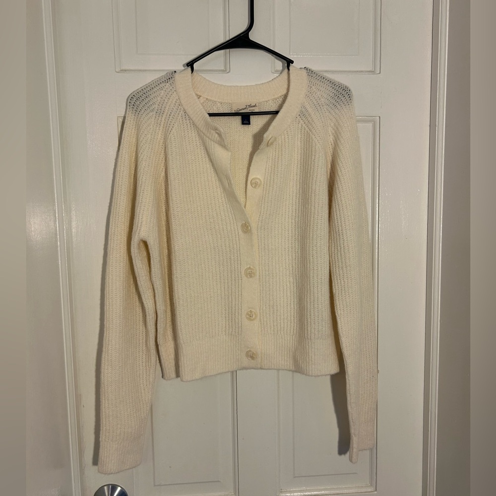 Universal Thread Cream Women's Cardigan